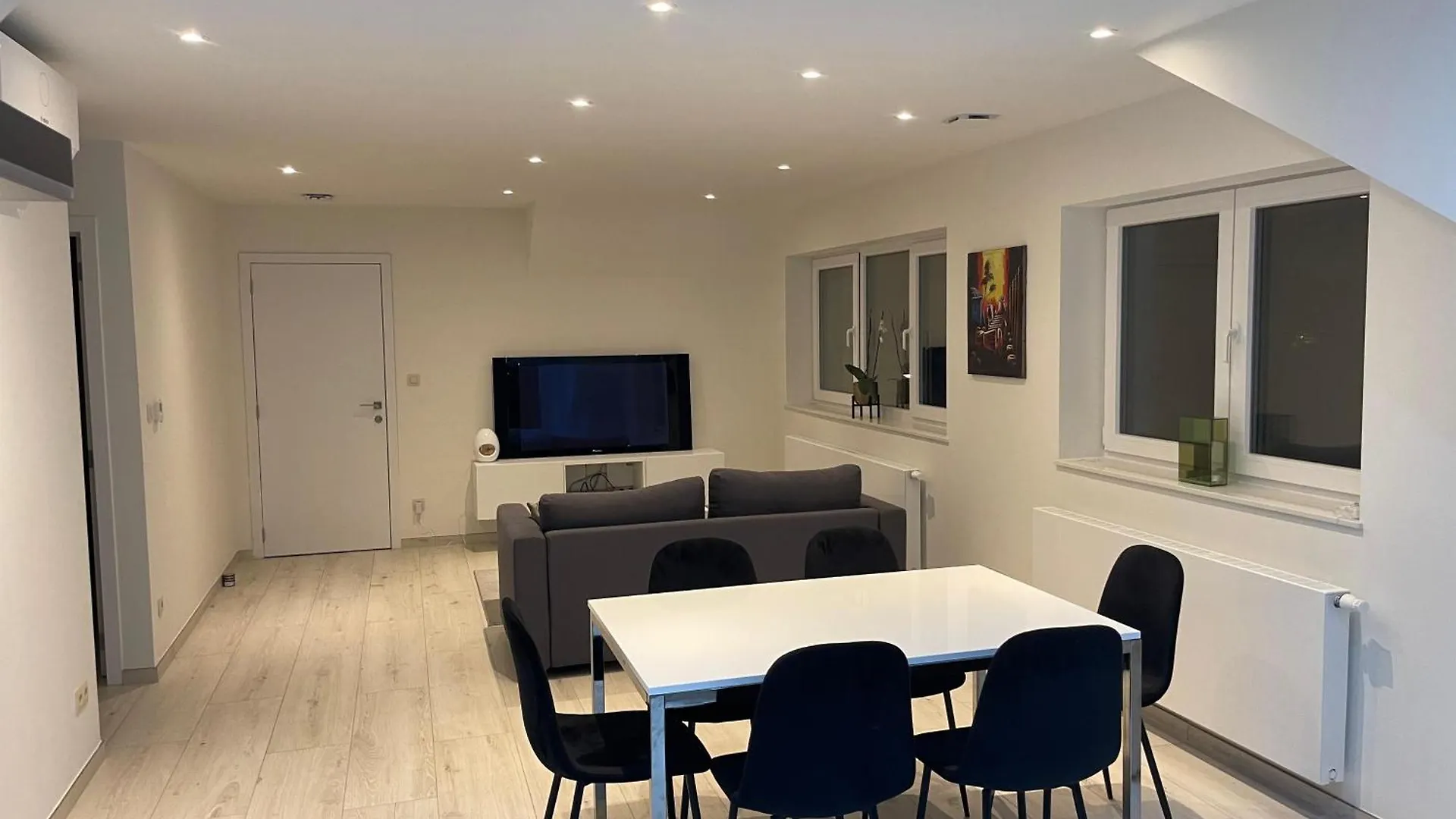 Appartement Charmant Proche De L'Atomium Brussels